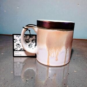 Potter's Corner Reactive Dip Dye Drip Coffee Mug 15 oz. Metallic & Cream